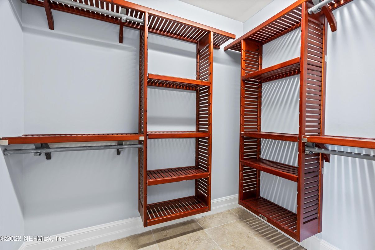Interior, Walk-in Closets