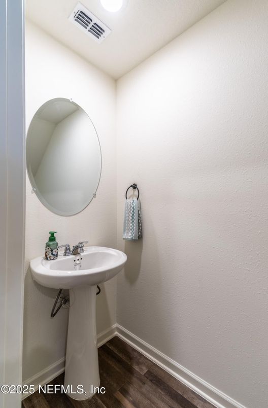 Bathroom, Interior, Recessed Lighting, Wood Texture Flooring