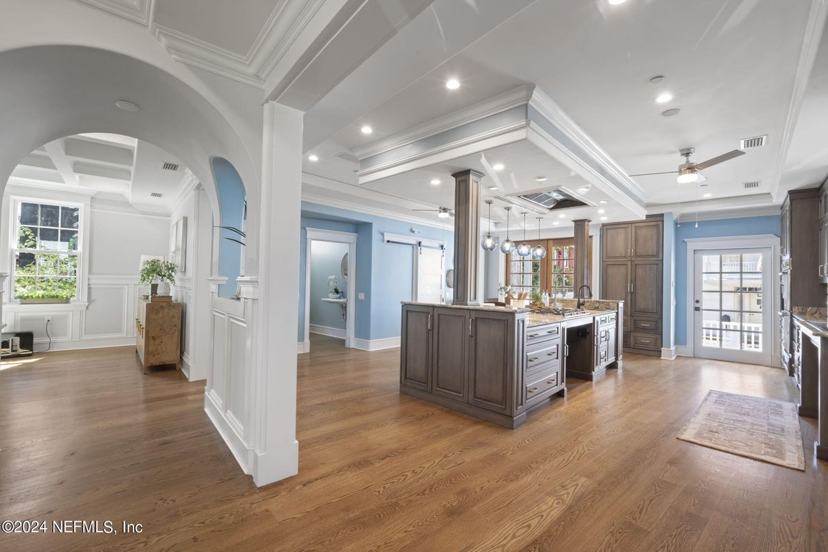 Interior, Kitchen, Pendant Lights, Recessed Lighting, Wood Texture Flooring