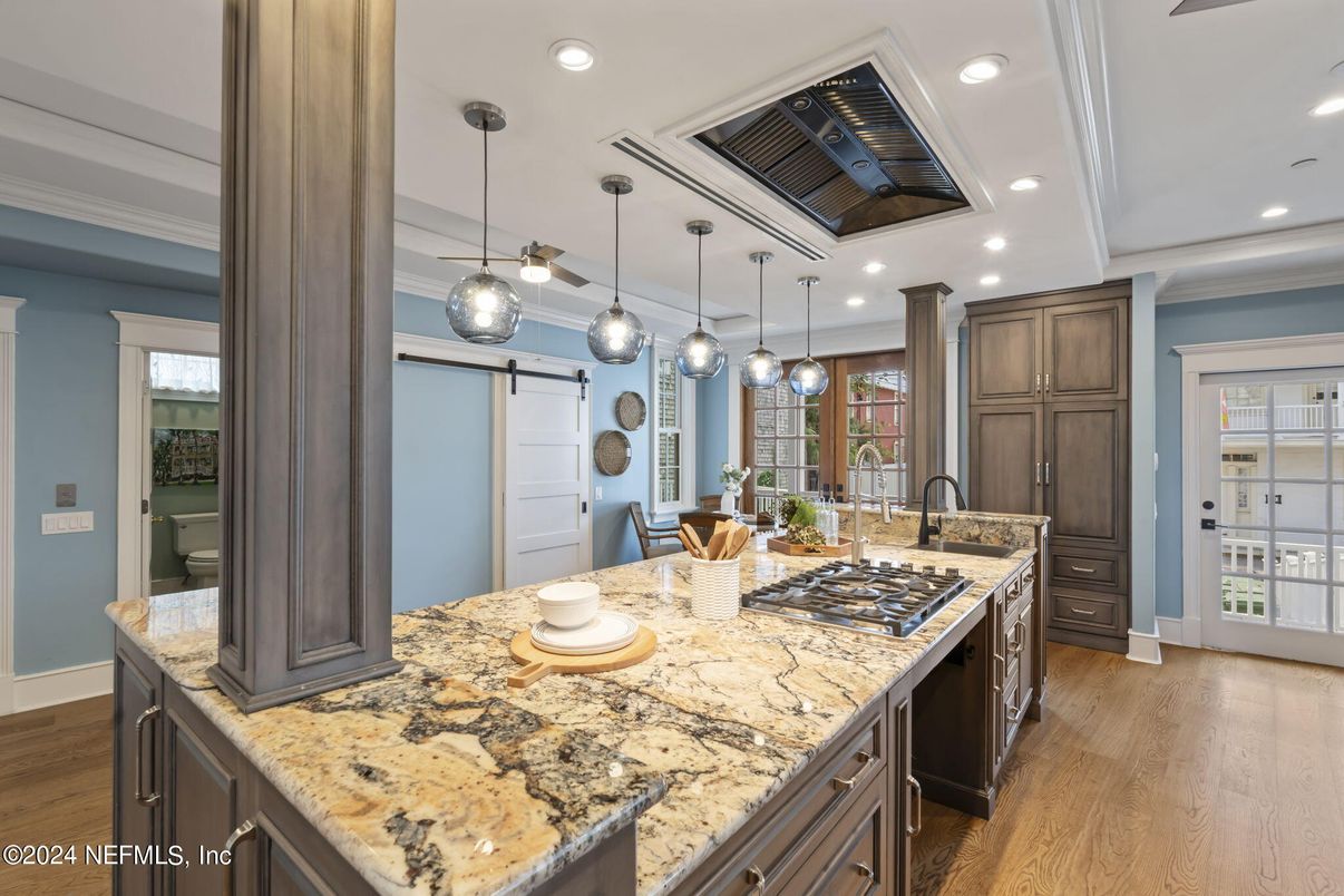 Interior, Kitchen, Pendant Lights, Recessed Lighting, Wood Texture Flooring