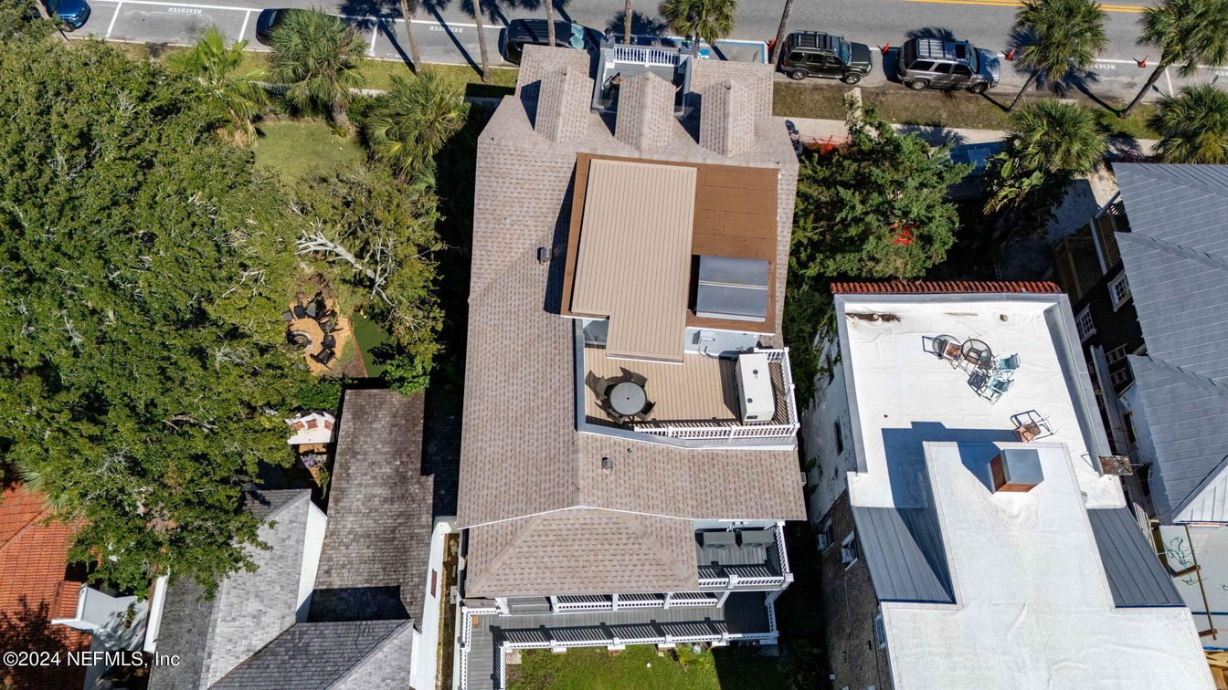 Exterior, Drone