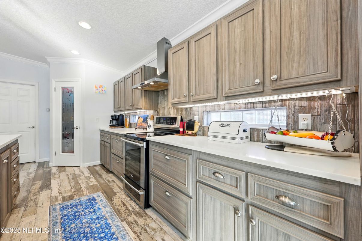 Interior, Kitchen, Recessed Lighting, Wood Texture Flooring