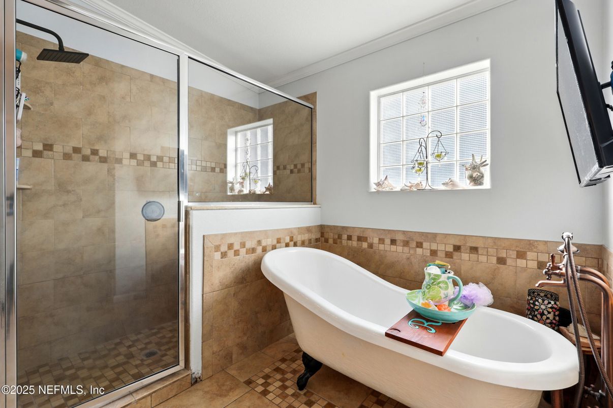 Bathroom, Free Standing Baths, Glass Shower, Interior