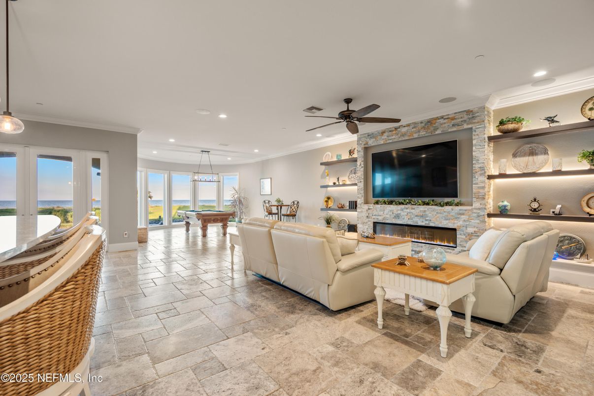 Dining room, Fireplace, Interior, Living room, Pendant Lights, Recessed Lighting