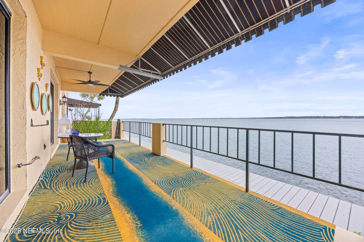 Water, Exterior, Pool, Other