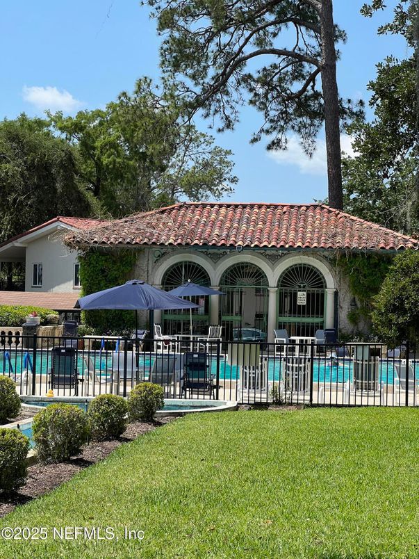 Backyard, Exterior, Pool