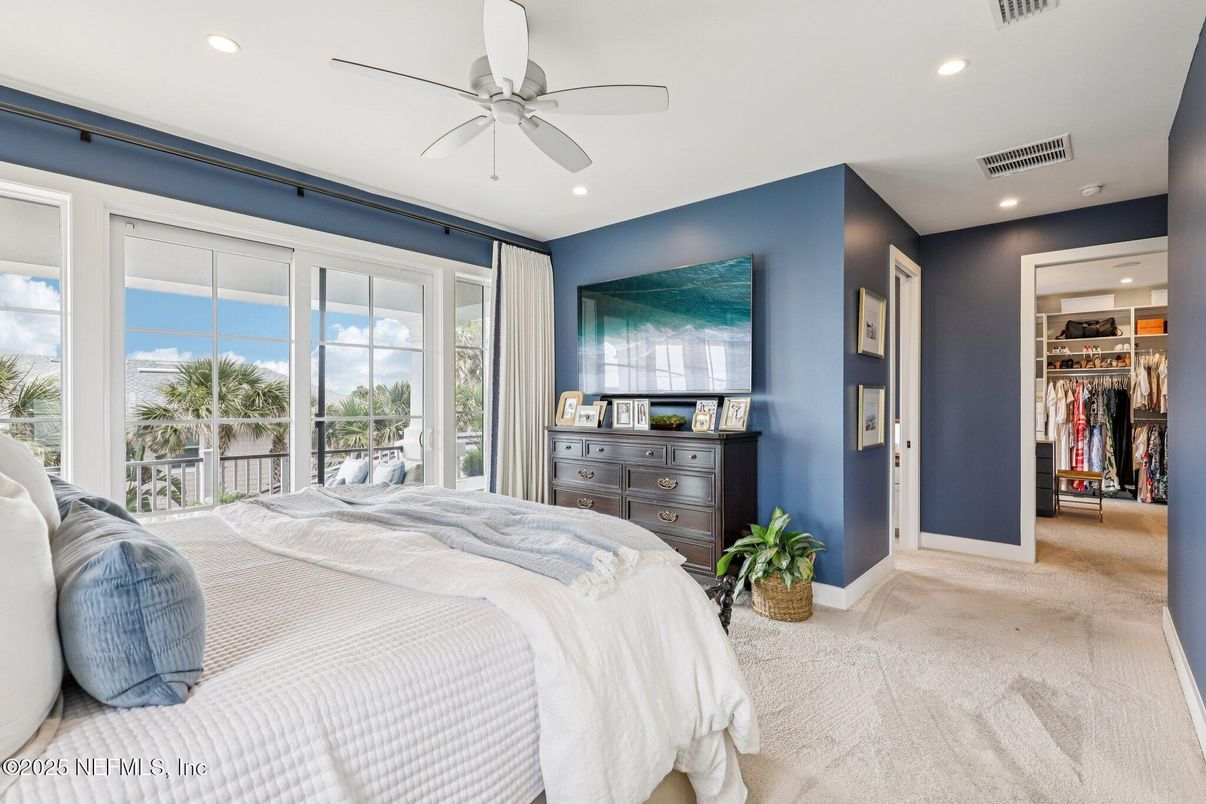 Bedroom, Interior, Recessed Lighting