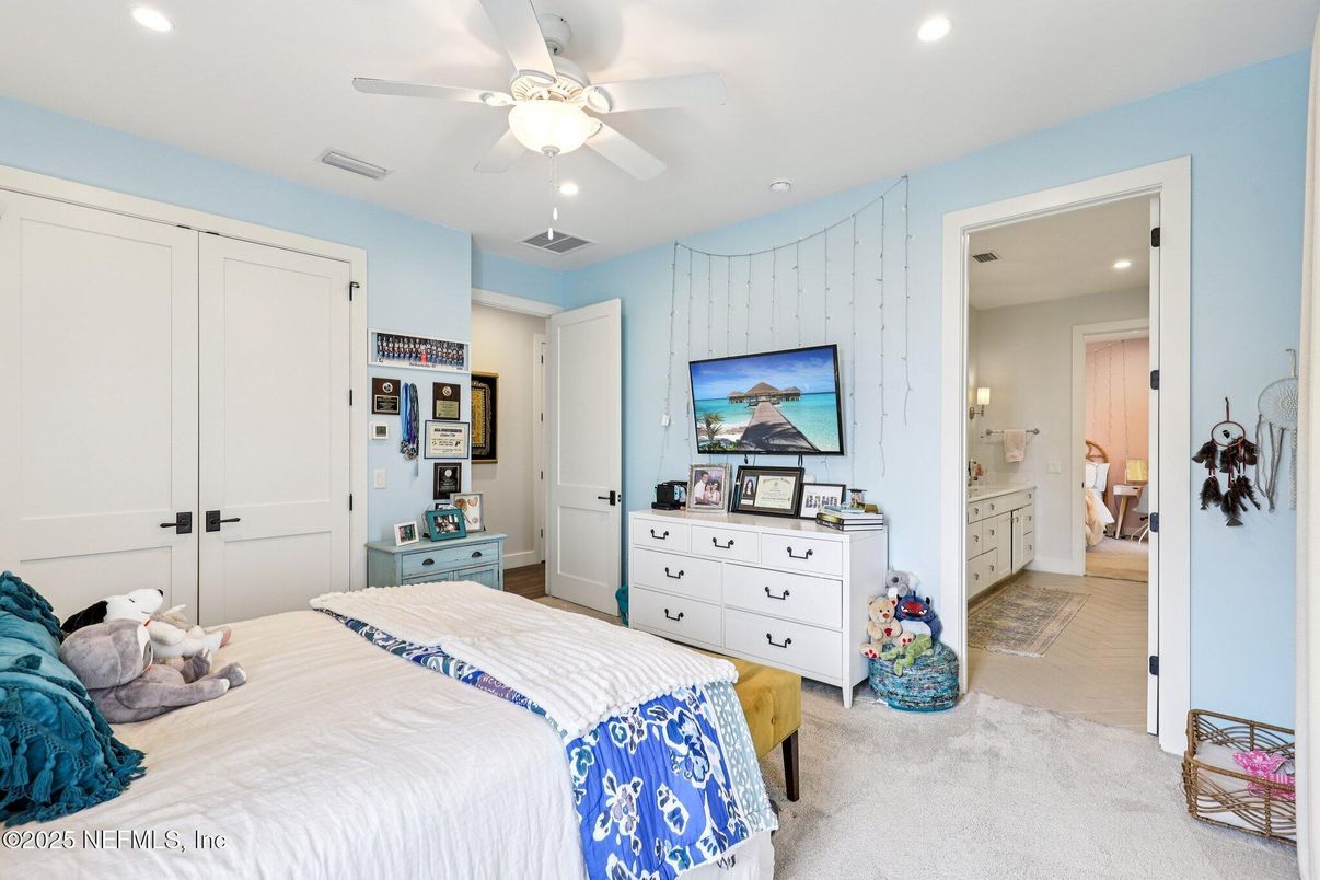 Bedroom, Interior, Recessed Lighting