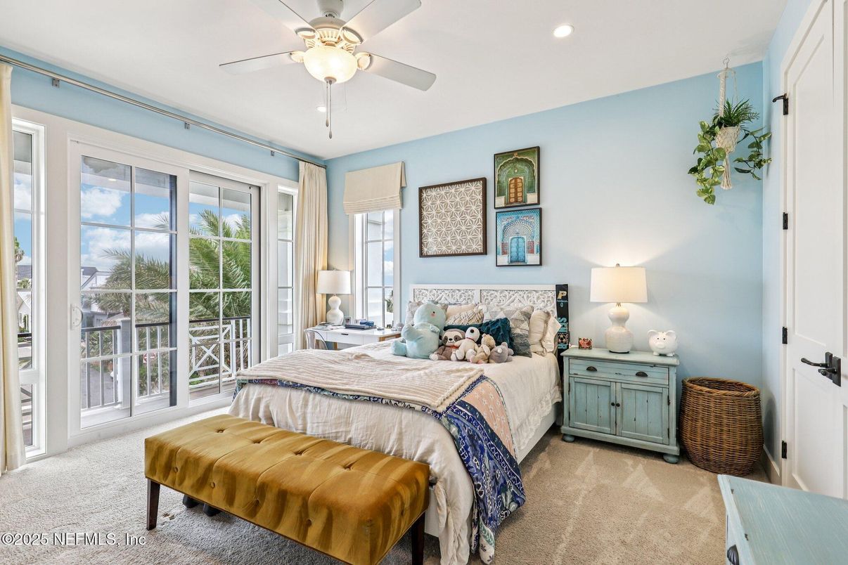 Bedroom, Interior, Recessed Lighting