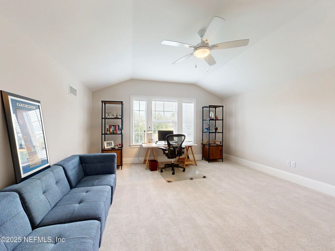 Home Office, Interior