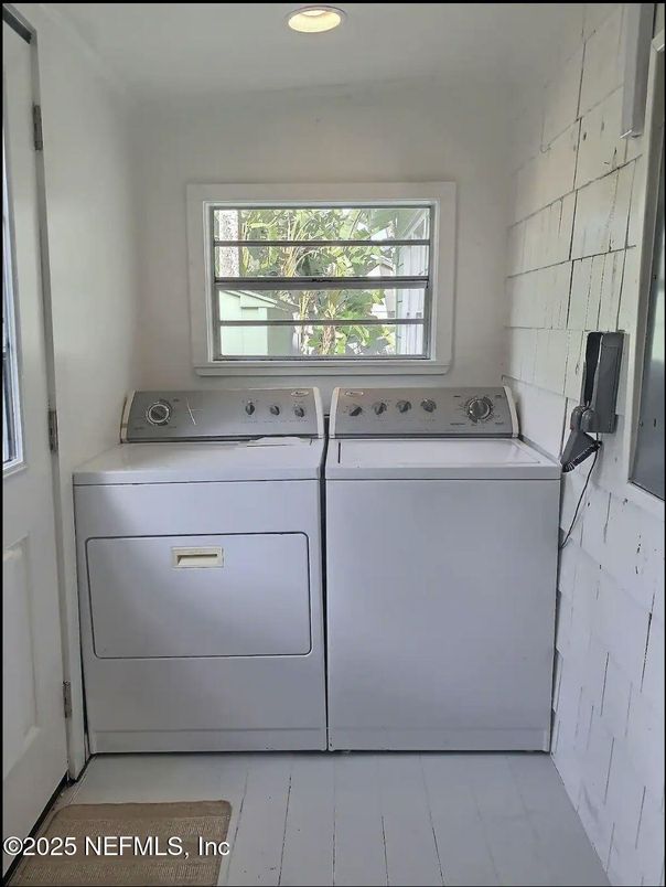 Interior, Recessed Lighting, Utility Closets, Washer