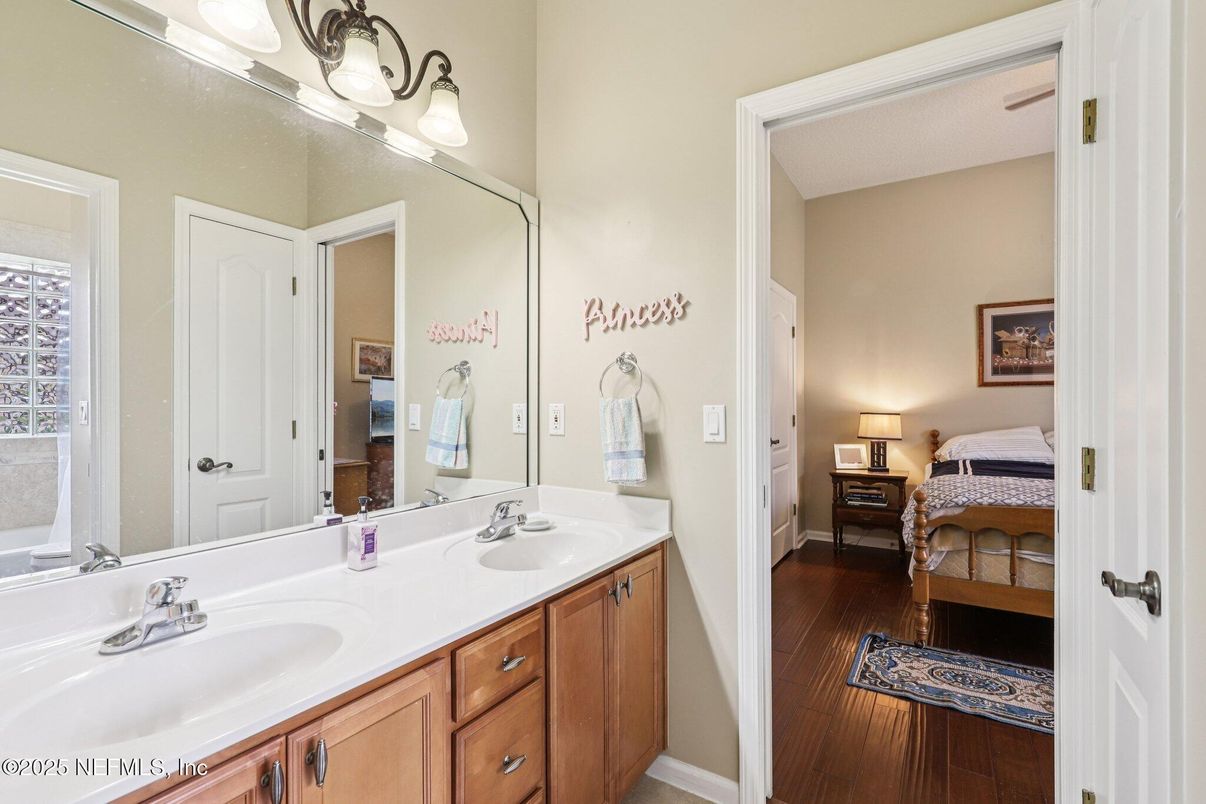Bathroom, Bedroom, Dual Sink Vanities, Interior, Wood Texture Flooring