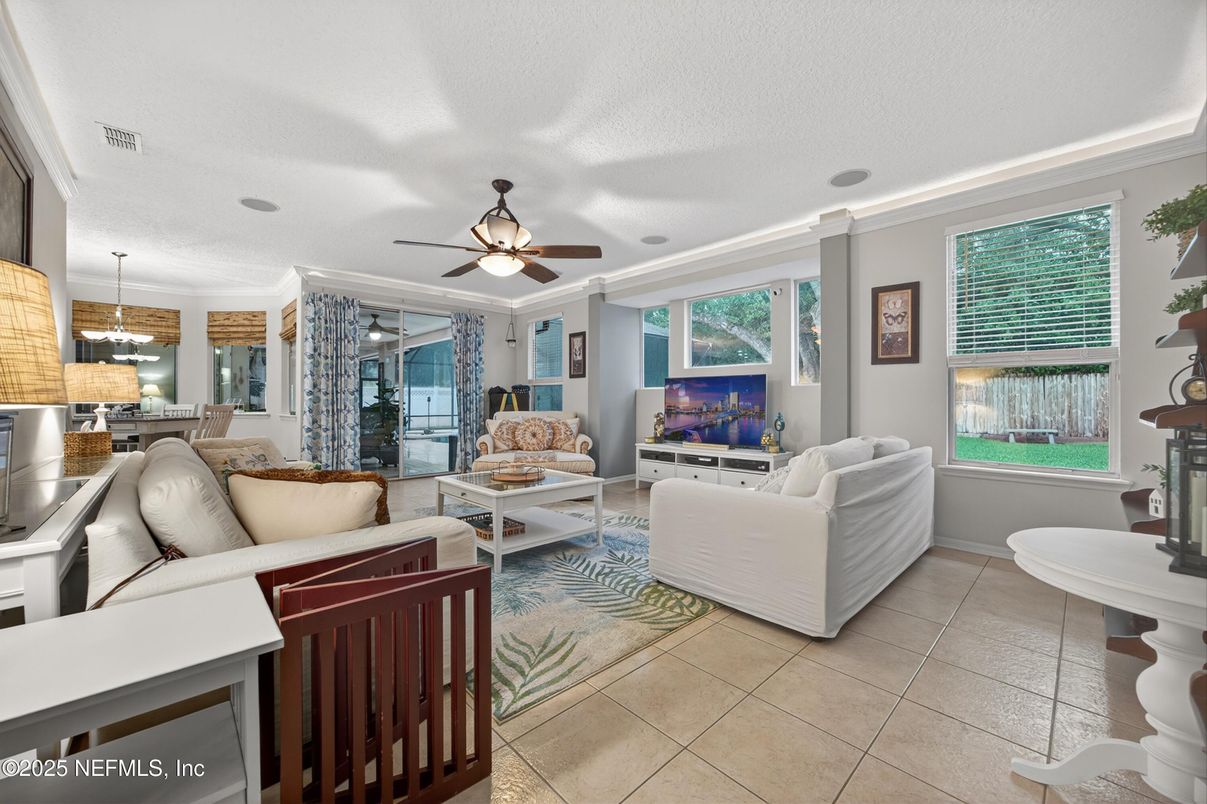 Interior, Living room, Pendant Lights