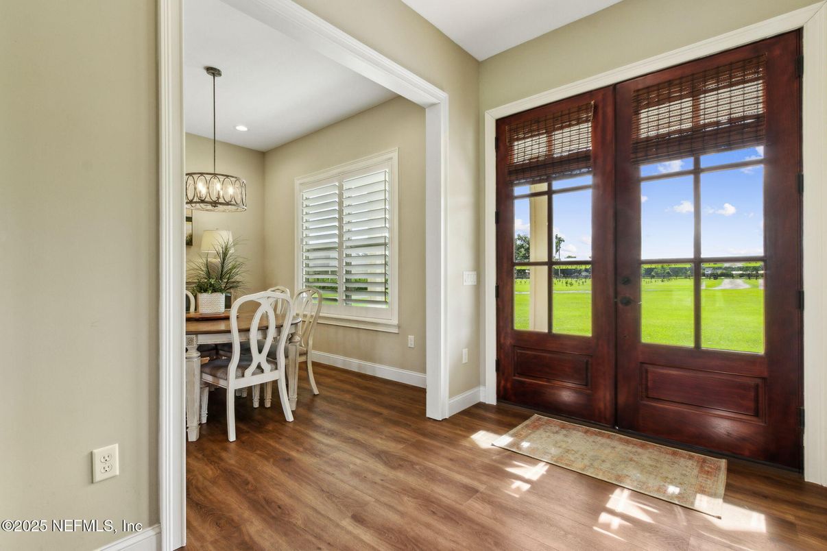 Chandelier, Dining room, Interior, Pendant Lights, Recessed Lighting, Wood Texture Flooring