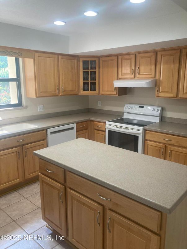 Interior, Kitchen, Recessed Lighting