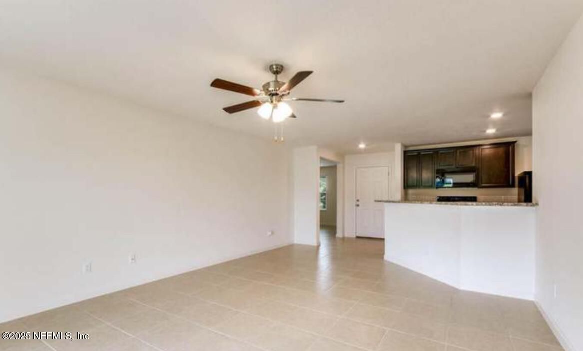 Empty room, Interior, Kitchen, Recessed Lighting