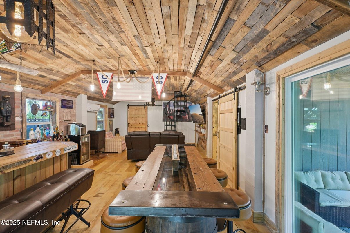 Interior, Living room, Pendant Lights, Wooden Ceilings, Wood Texture Flooring
