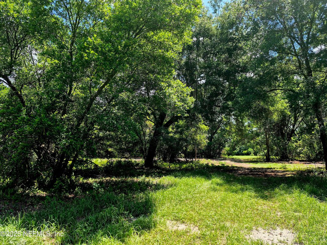 DE Listing image placeholder