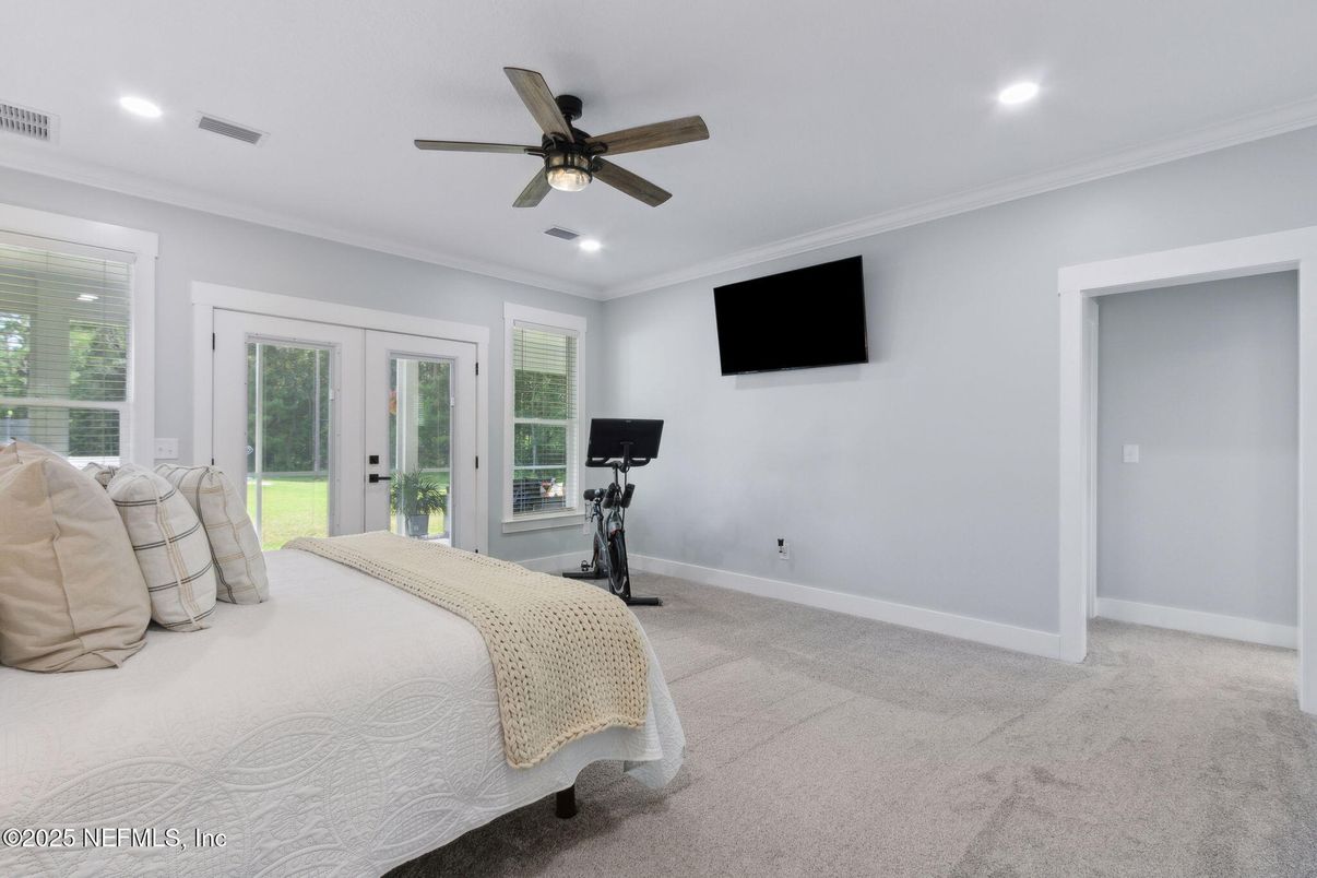 Bedroom, Fitness Equipment, Interior, Recessed Lighting