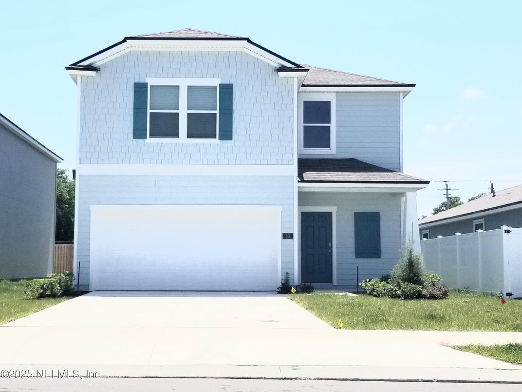 Attached, Exterior, Facade, Farmhouse