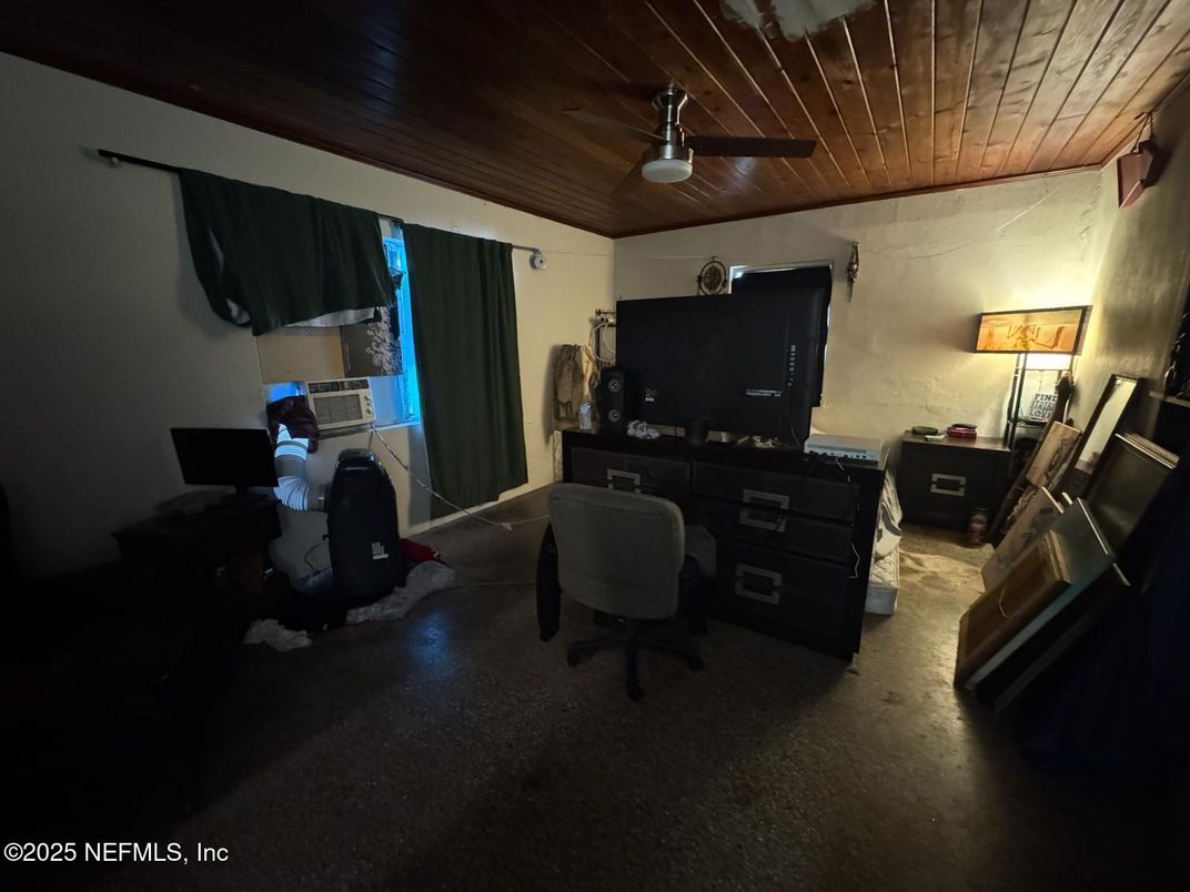 Home Office, Interior, Wooden Ceilings