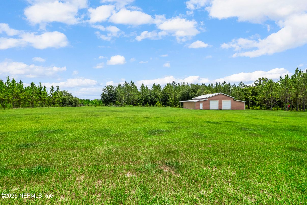 Backyard, Detached Garage, Exterior