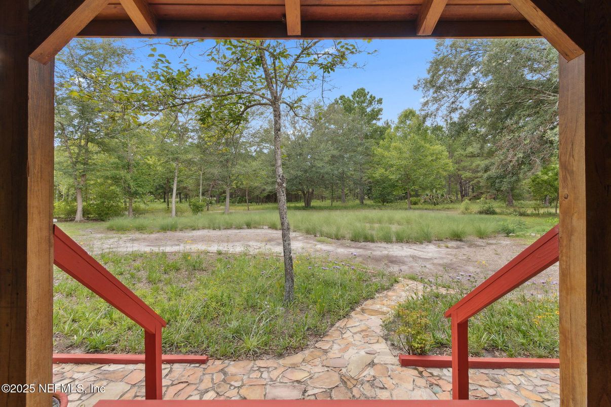 Backyard, Exterior
