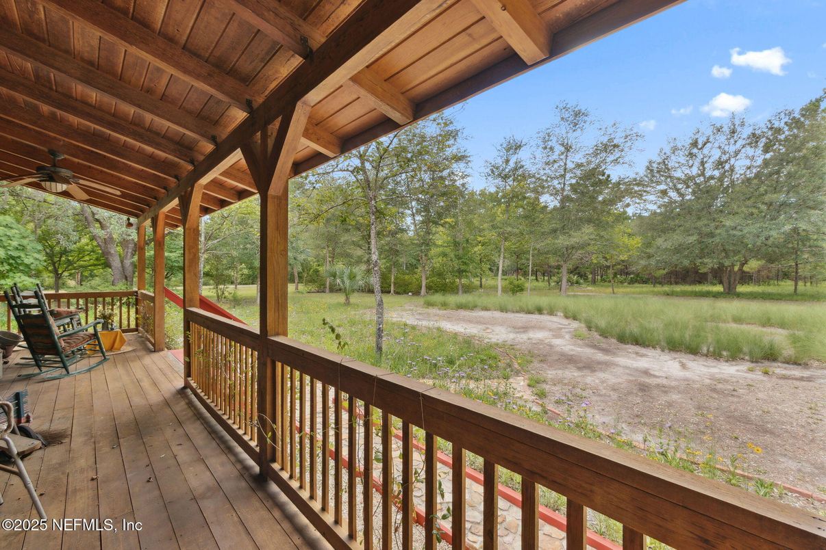 Backyard, Exterior