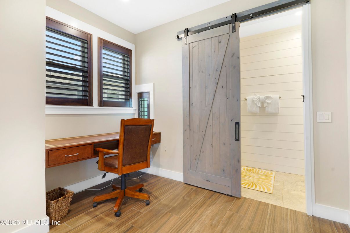 Home Office, Interior, Recessed Lighting, Wood Texture Flooring