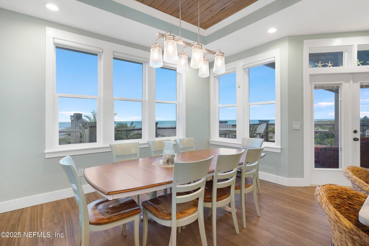 Dining room, Interior, Pendant Lights, Recessed Lighting, Water, Wooden Ceilings, Wood Texture Flooring