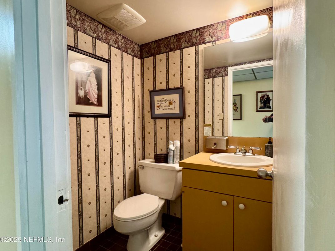 Bathroom, Interior