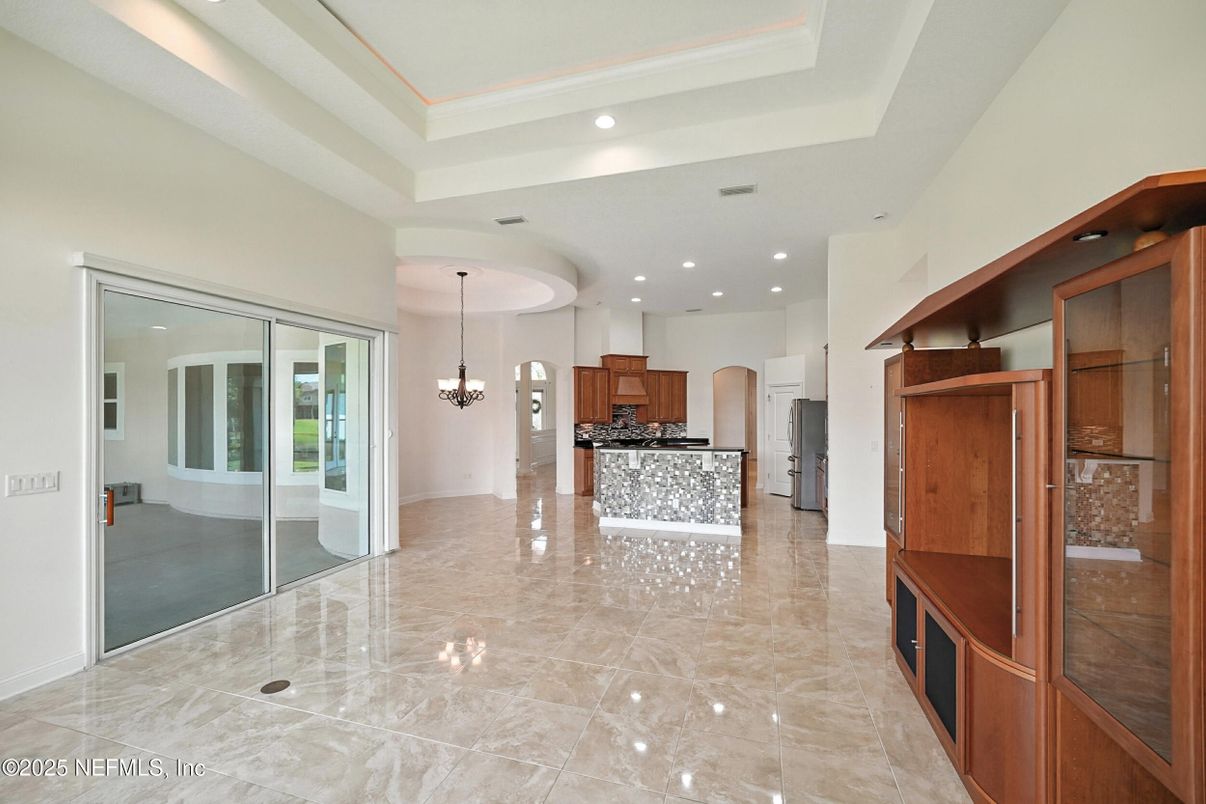 Chandelier, Interior, Kitchen, Pendant Lights, Recessed Lighting