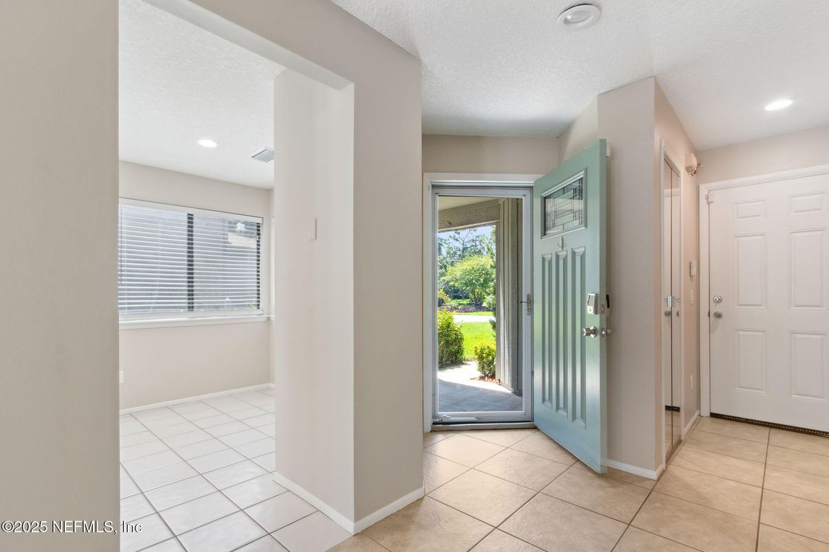 Interior, Recessed Lighting