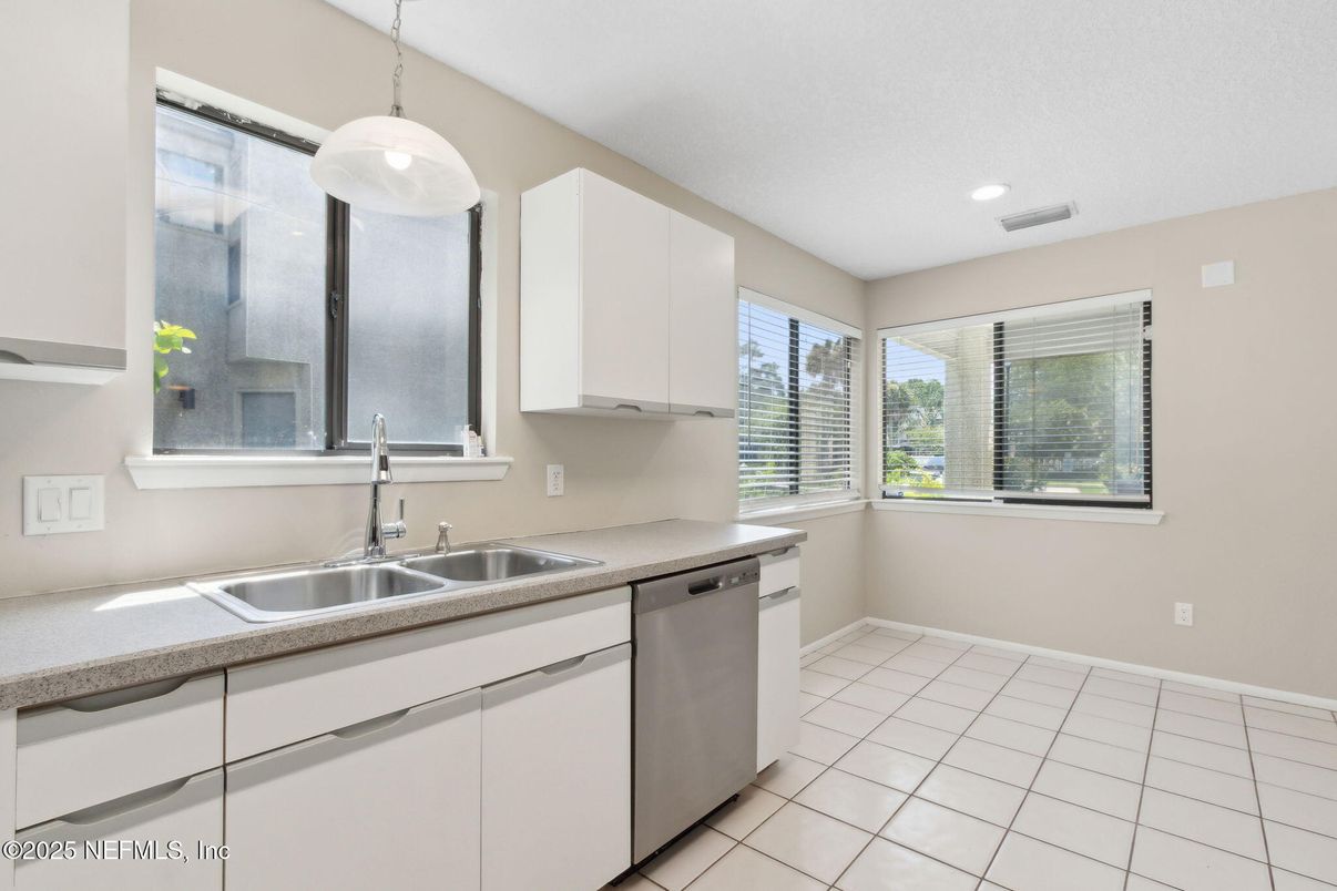 Interior, Kitchen, Pendant Lights, Recessed Lighting