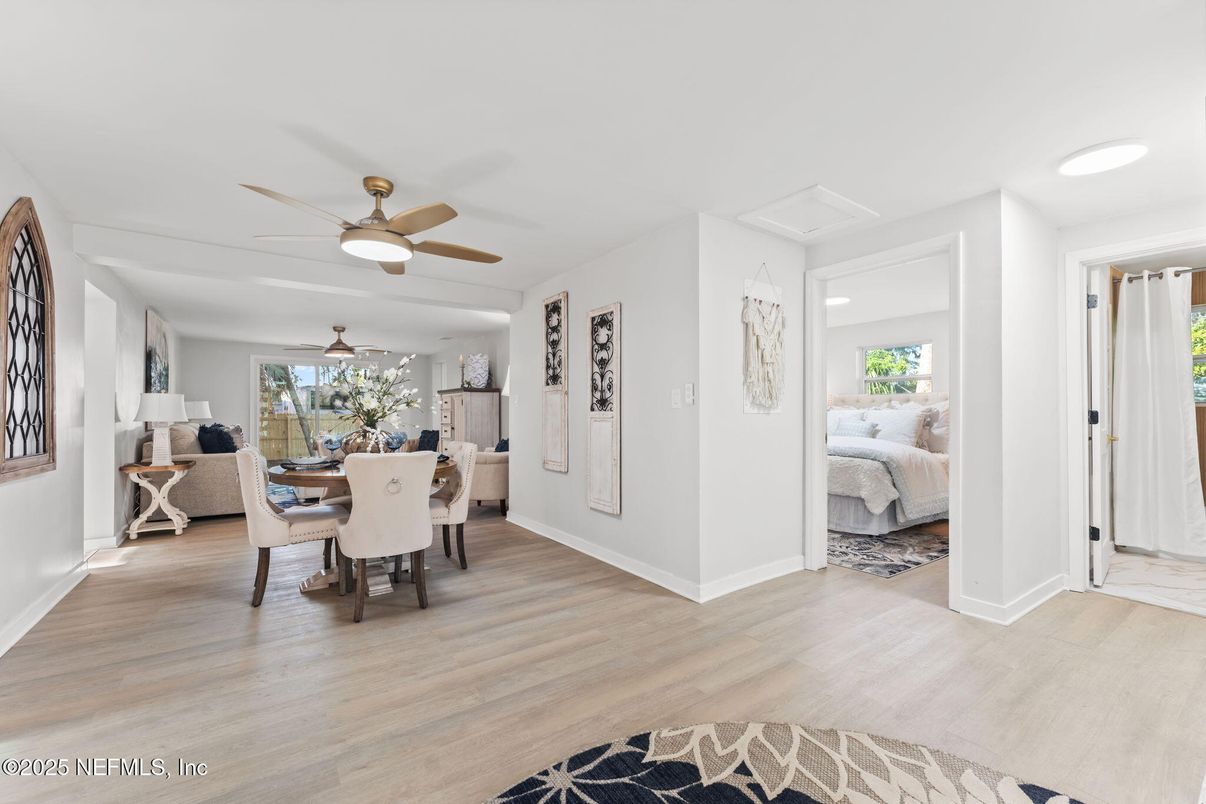Bedroom, Dining room, Interior, Recessed Lighting, Wood Texture Flooring