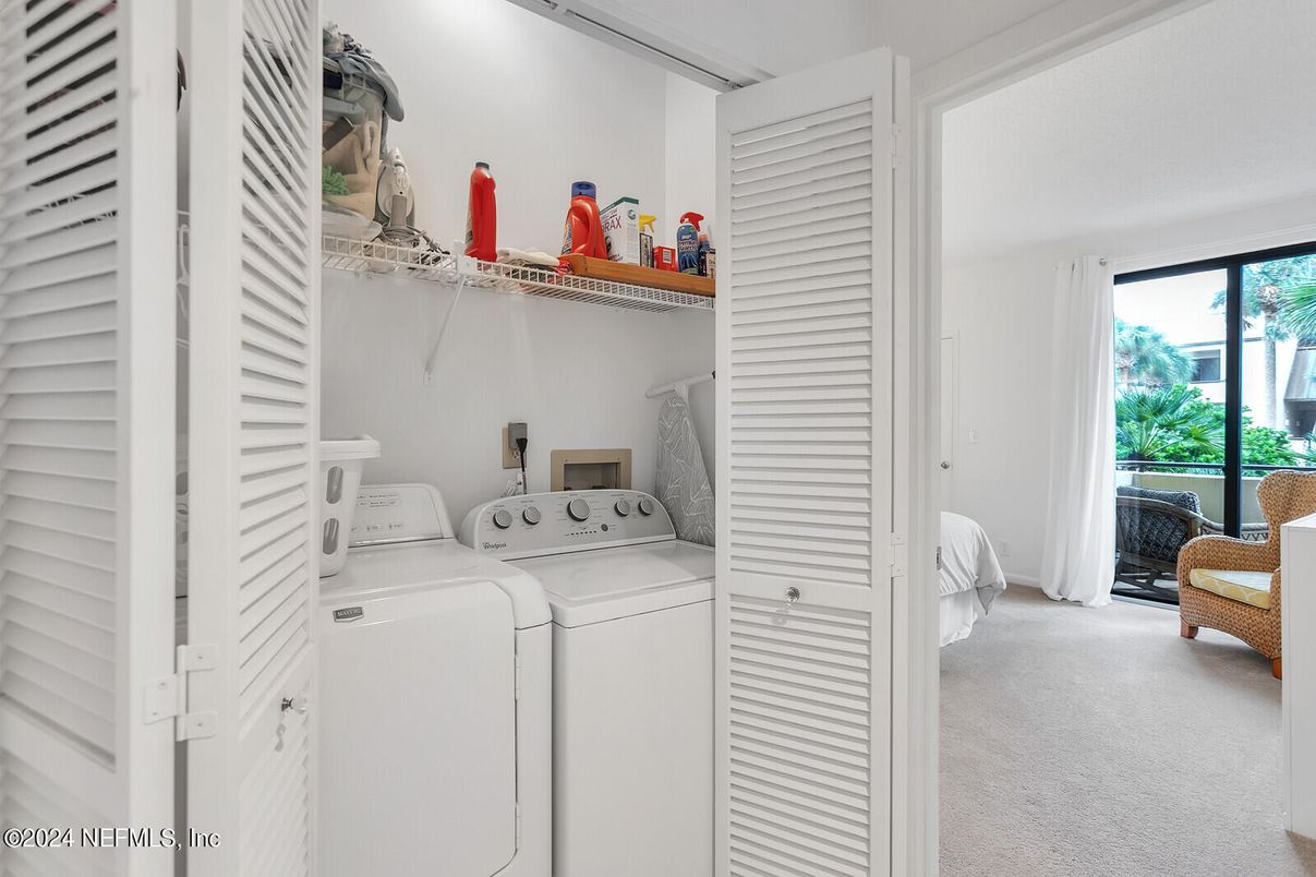 Interior, Utility Closets, Washer