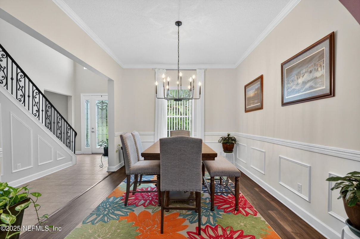 Chandelier, Dining room, Interior, Pendant Lights, Wood Texture Flooring