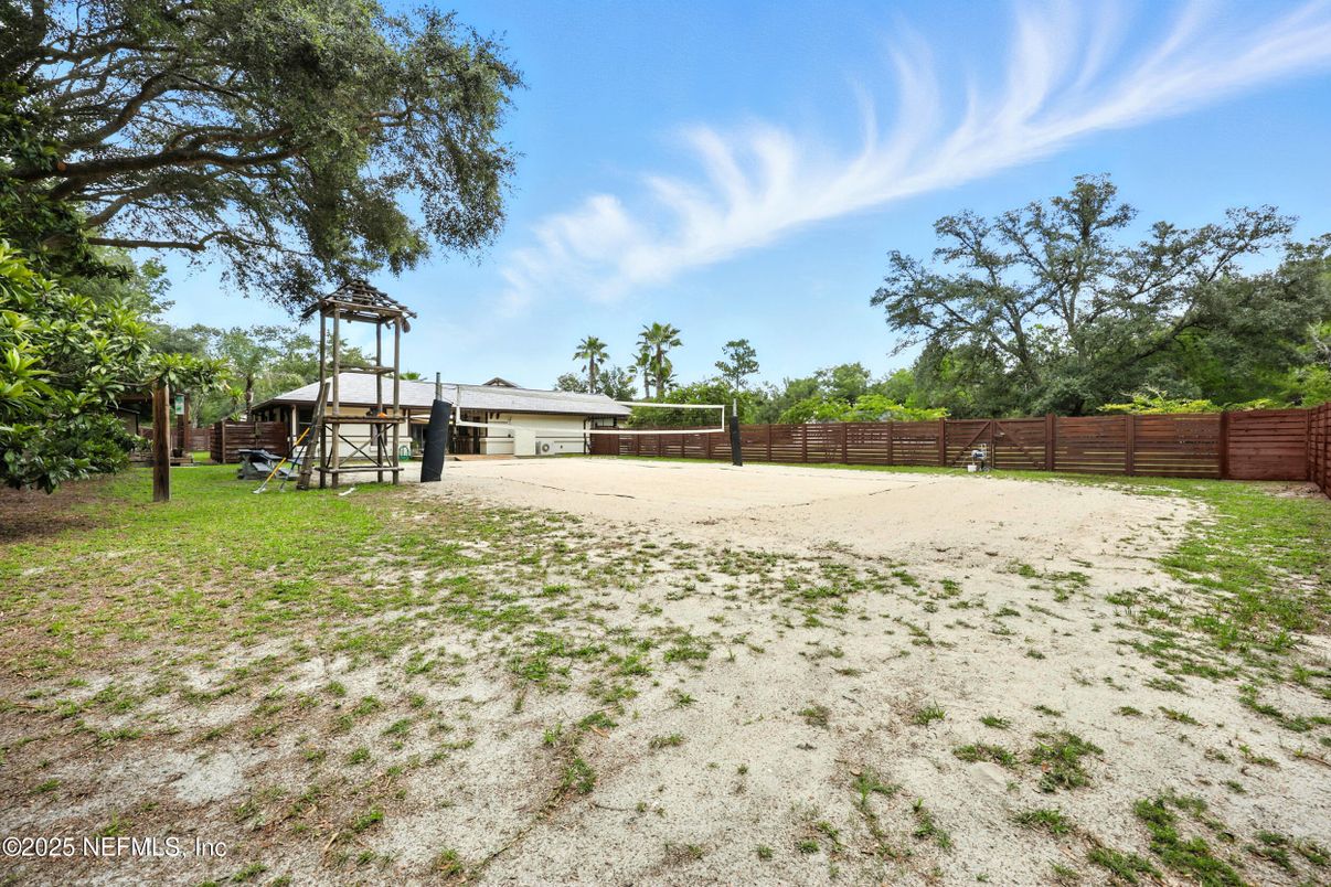 Backyard, Exterior, Playground