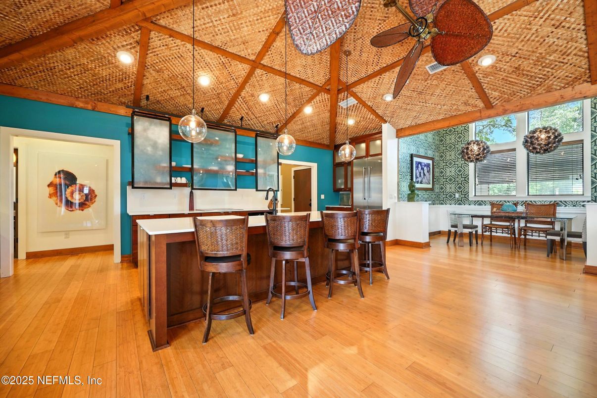 Dining room, Interior, Pendant Lights, Recessed Lighting, Wooden Beams, Wooden Ceilings, Wood Texture Flooring