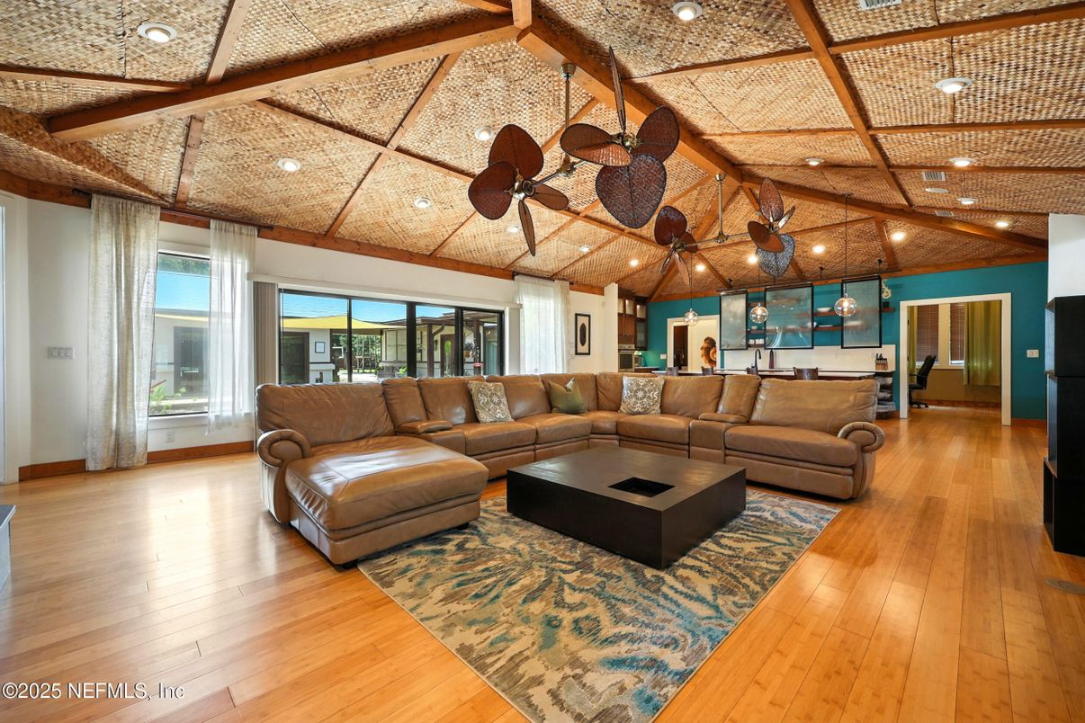 Interior, Kitchen, Living room, Pendant Lights, Recessed Lighting, Wooden Beams, Wooden Ceilings, Wood Texture Flooring