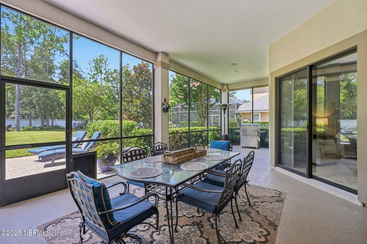 Dining room, Interior, Sun Room