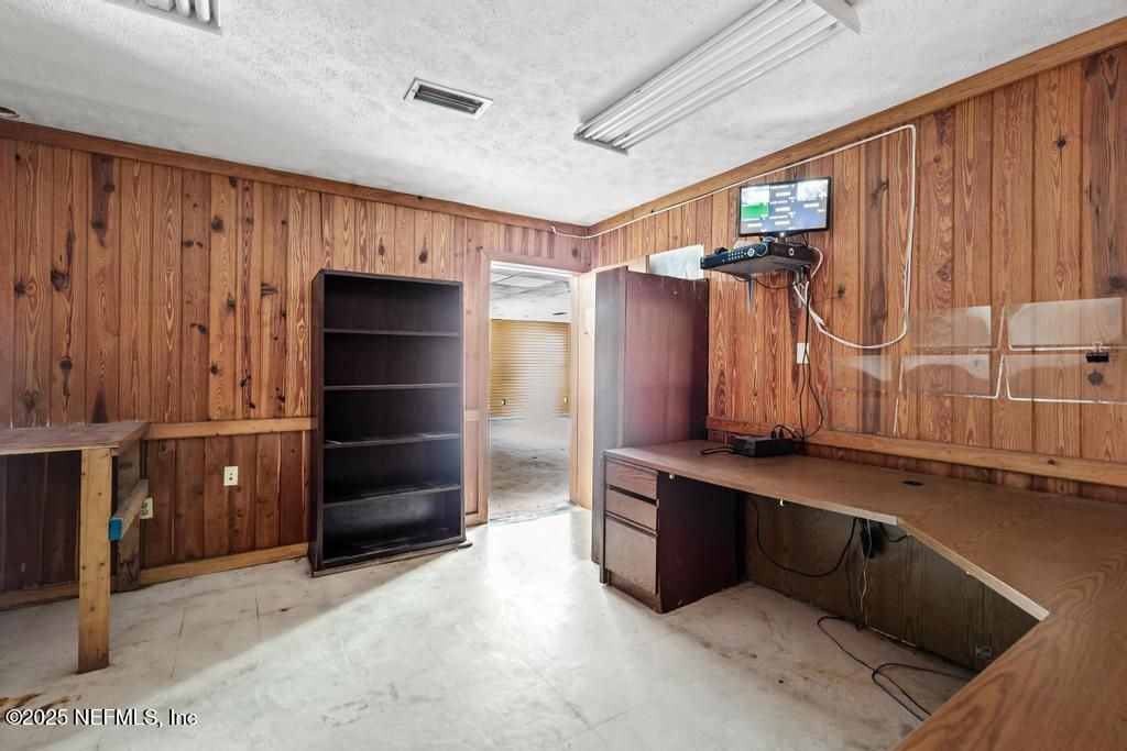 Interior, Wooden Walls