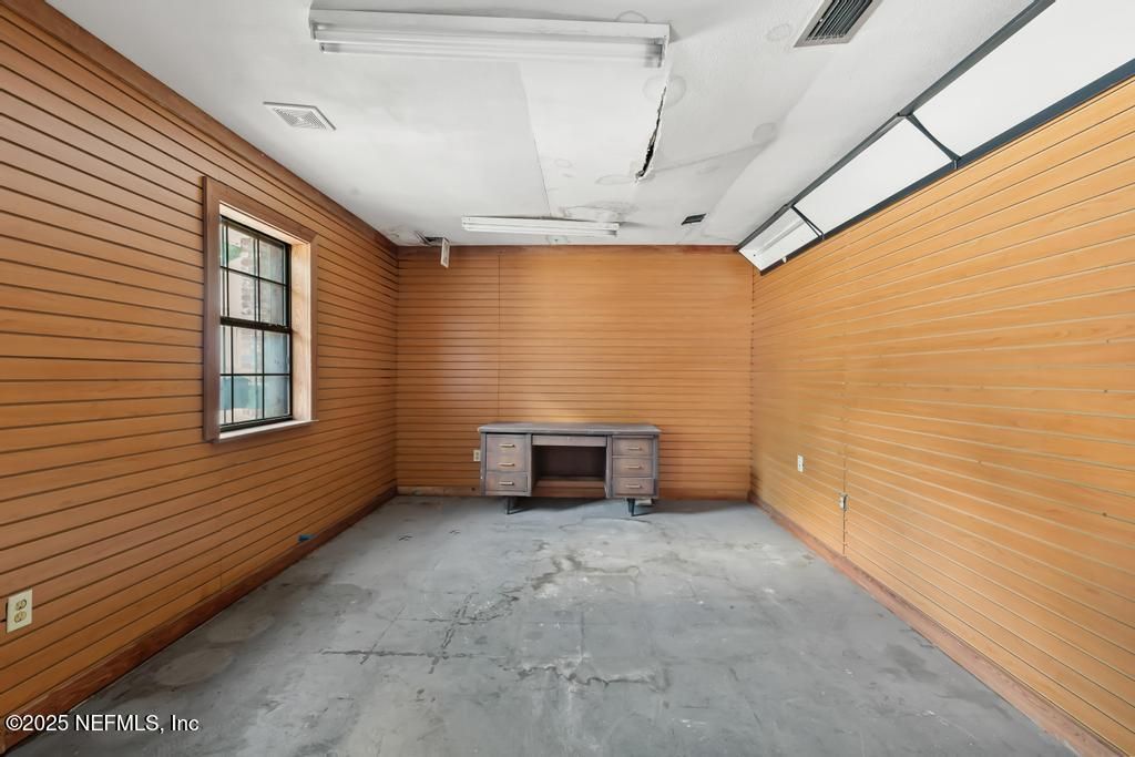 Interior, Wooden Walls