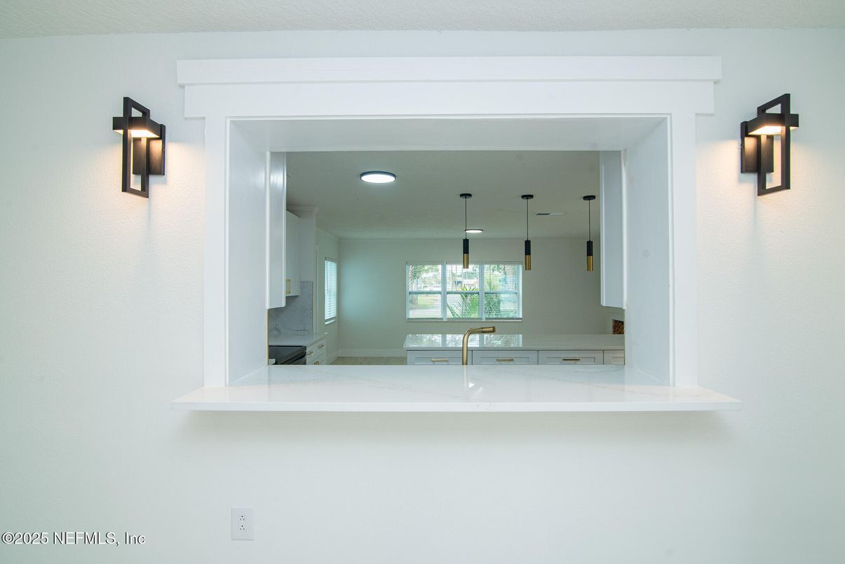 Bathroom, Interior, Pendant Lights, Recessed Lighting