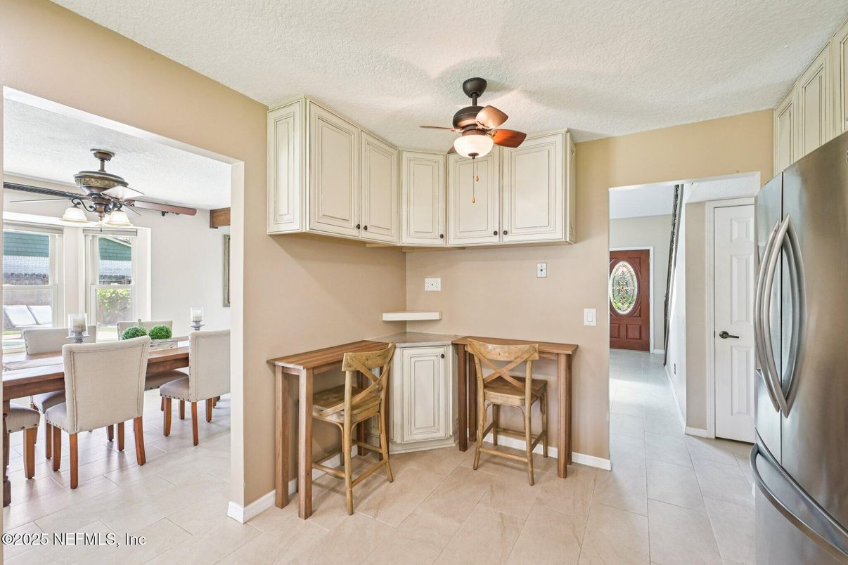 Dining room, Interior, Kitchen