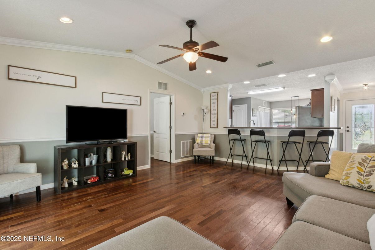 Interior, Living room, Recessed Lighting, Wood Texture Flooring