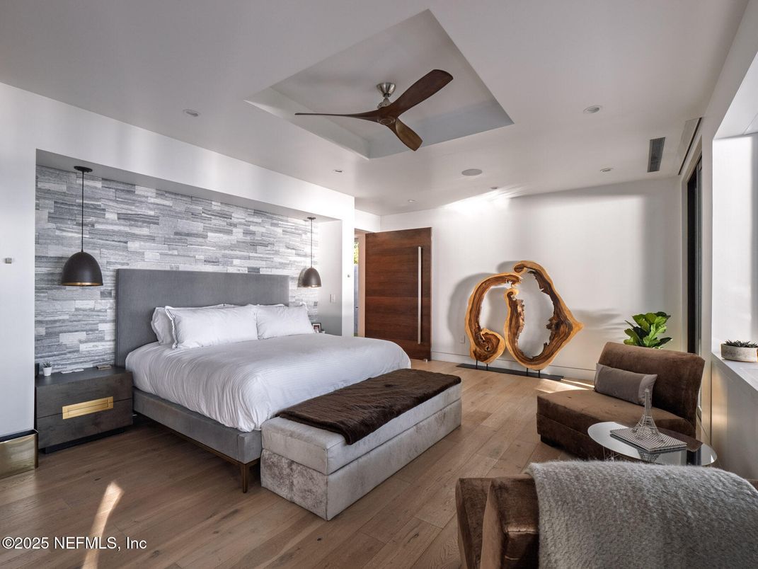Bedroom, Interior, Pendant Lights, Recessed Lighting, Wood Texture Flooring