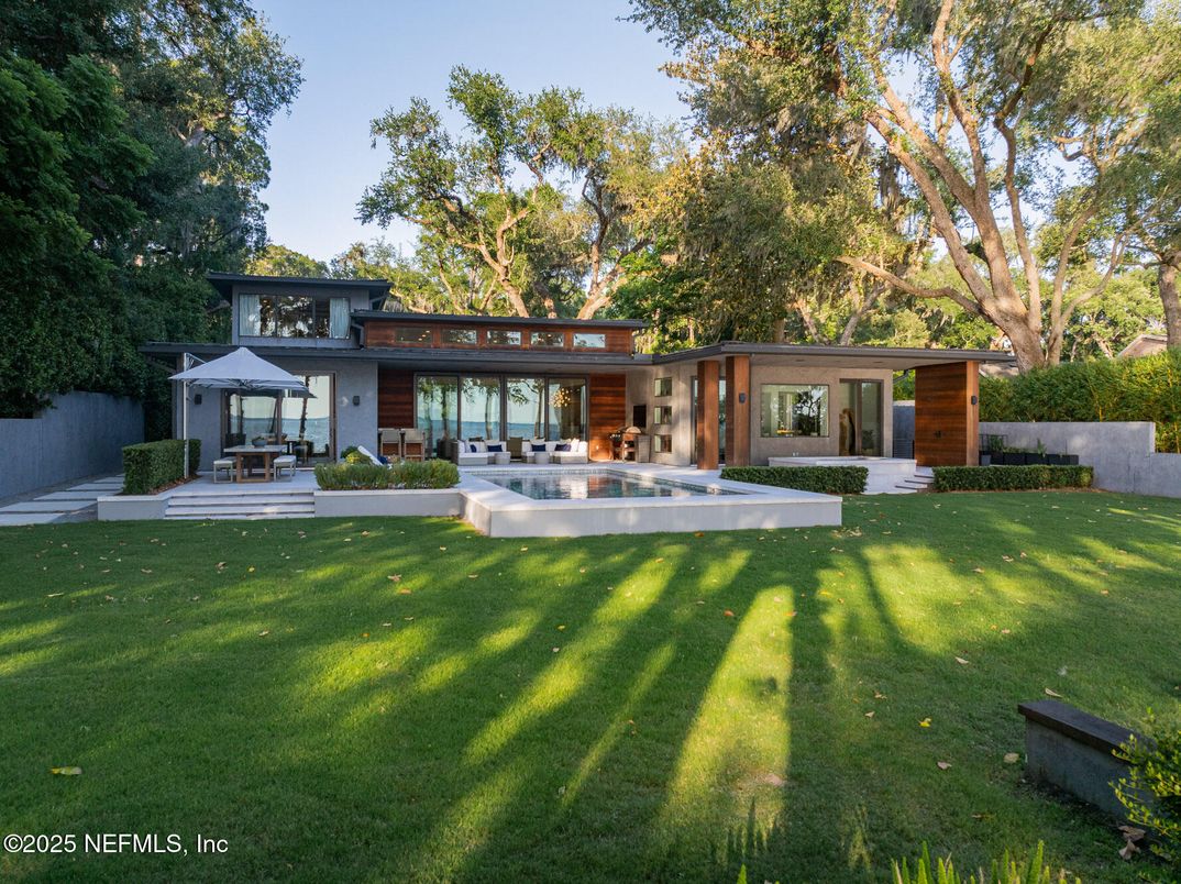 Backyard, Exterior, Pool