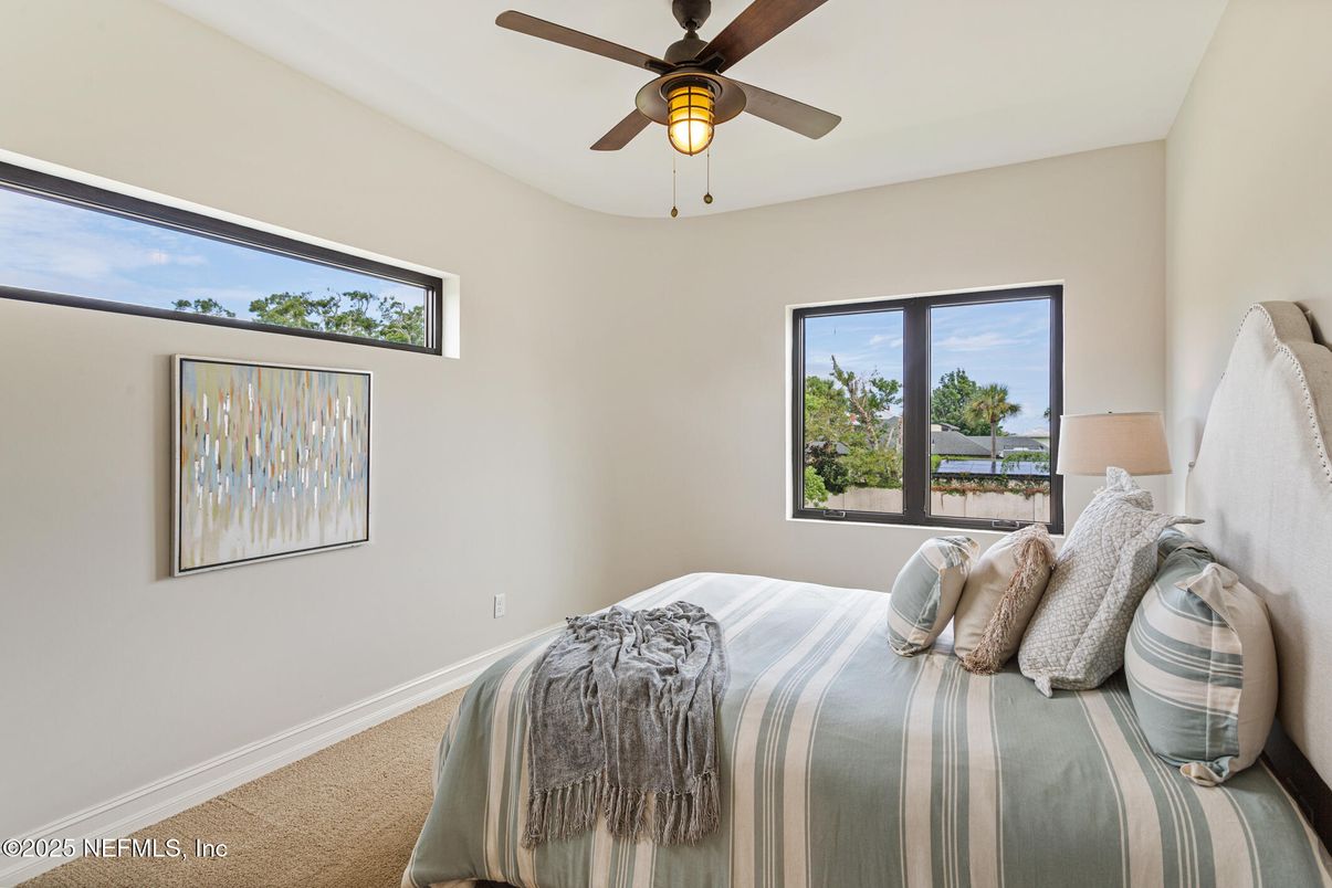 Bedroom, Interior, Water