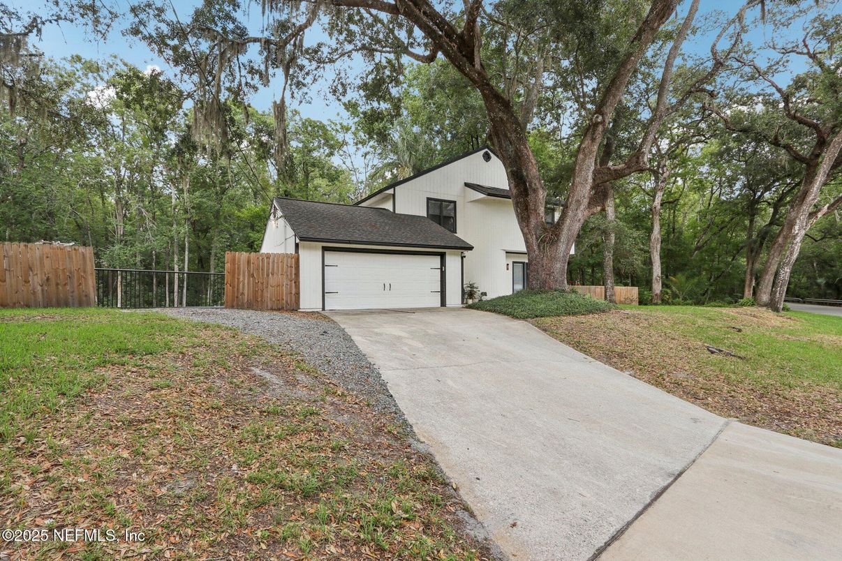 Backyard, Detached Garage, Exterior